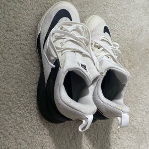 White Nike Shoes Mens 7.5